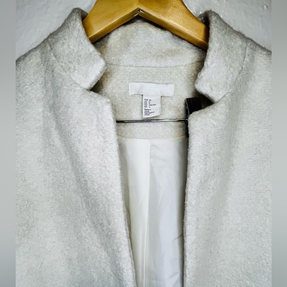 H & M Open Front Cream Mixed Wool Coat w/ Drop Sleeves - Picture 4 of 13